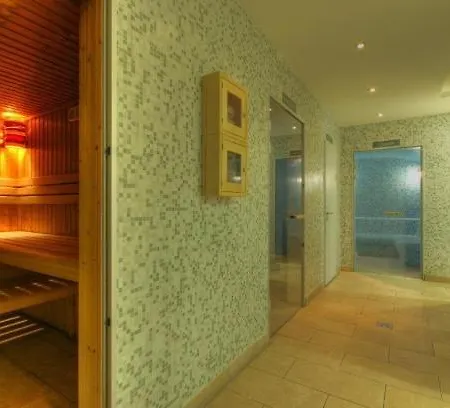 Club 218 Premium Wellness *